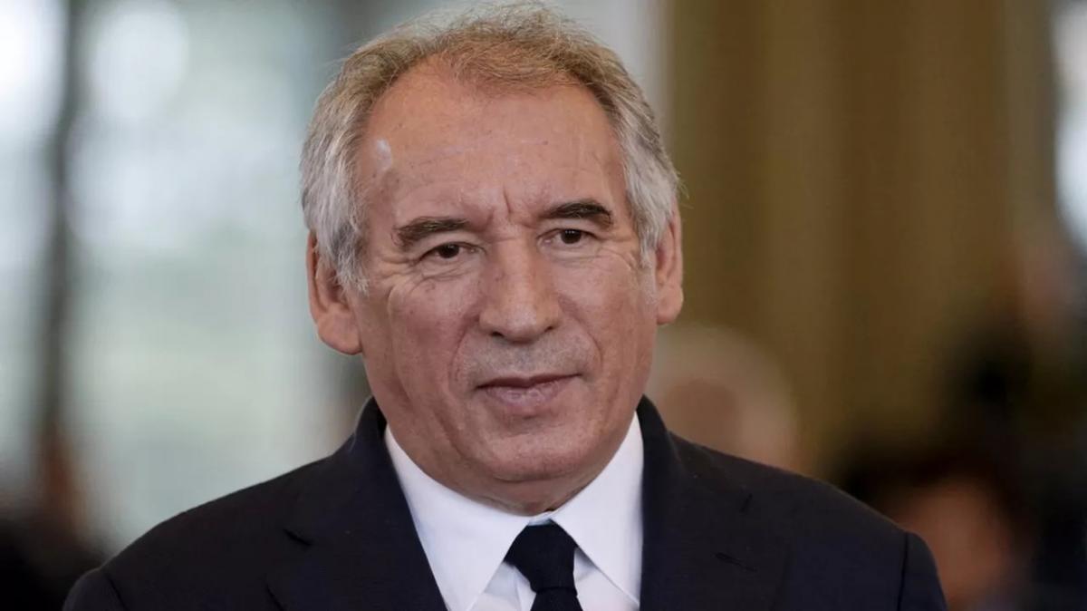 François Bayrou : "Avec La Réforme Des Retraites, Il Faut Garantir Une ...